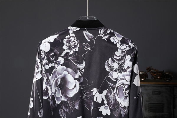 ブランドジャケット背面デザイン